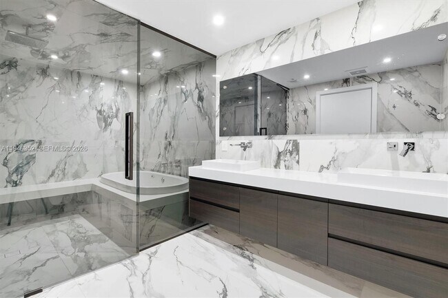 Building Photo - 2950 NE 188th St