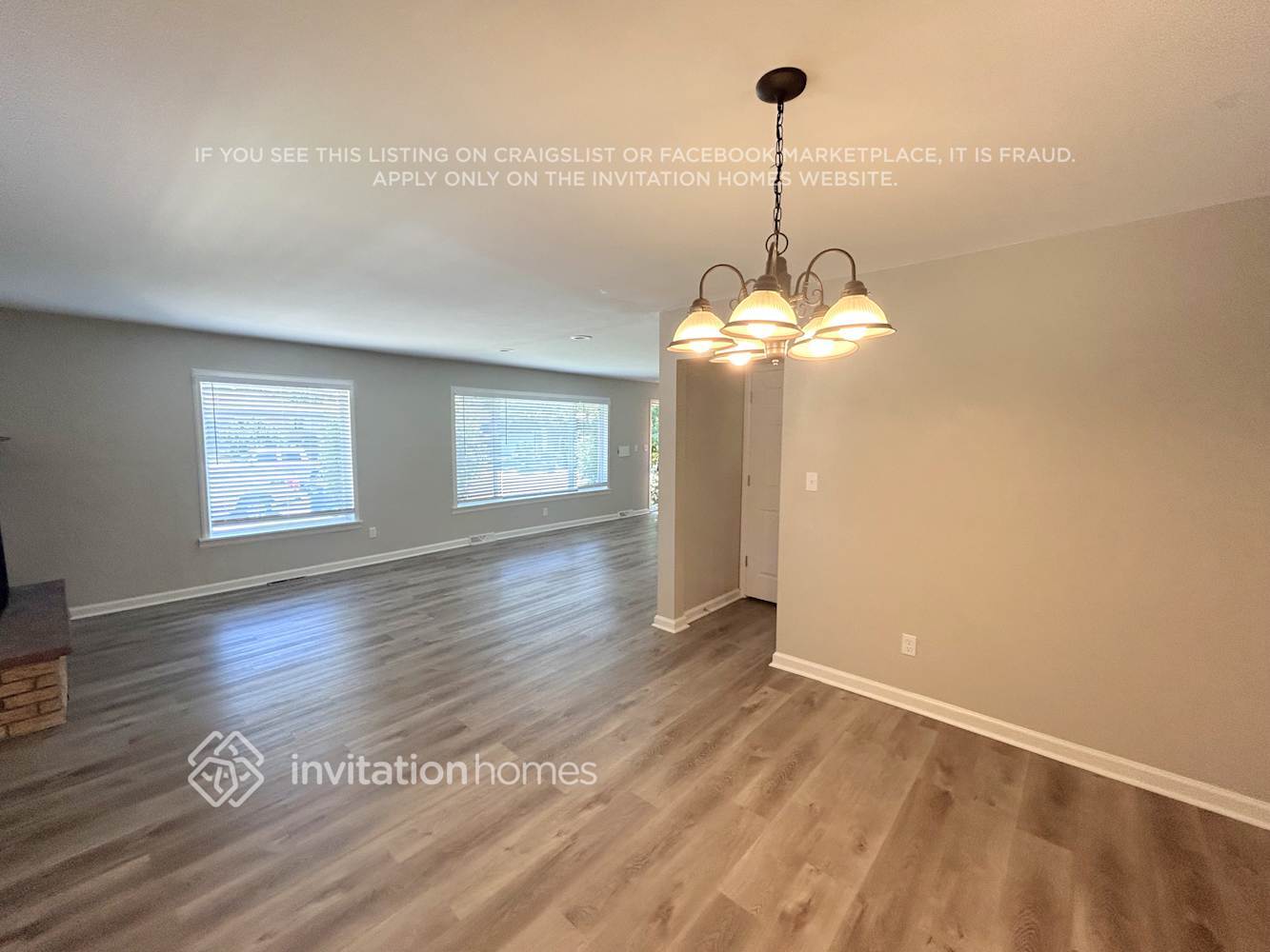 Building Photo - 8531 Crescent Dr