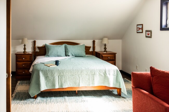 Building Photo - 431 Winnacunnet Rd