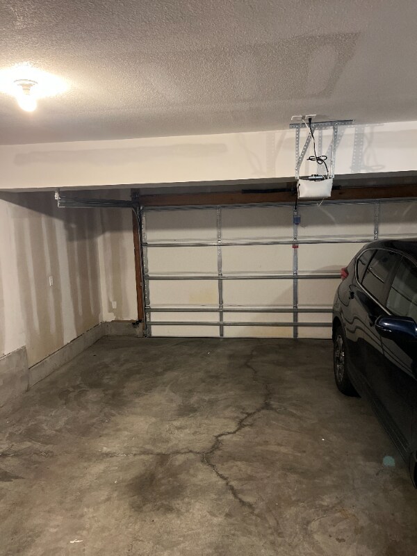 Building Photo - 3015 Swift St