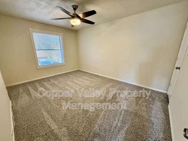 Building Photo - 8601 S 48th St