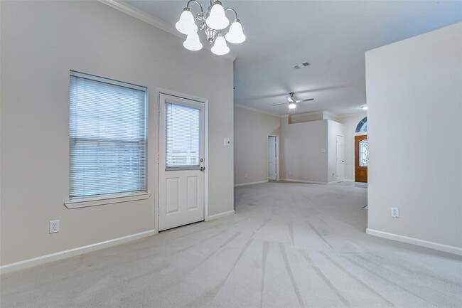 Building Photo - 7039 Clustering Oak Ct
