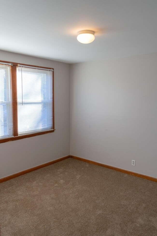Building Photo - **NOW AVAILABLE!!** Affordable, Remodeled ...