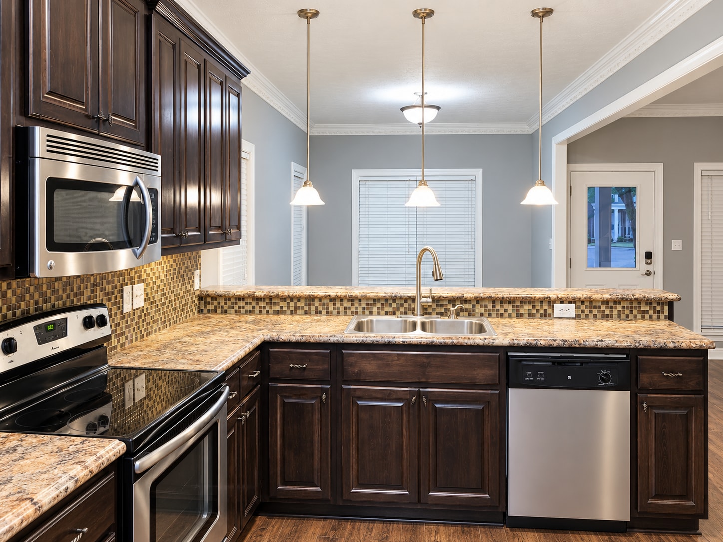 Building Photo - 405 Scarlet Cove