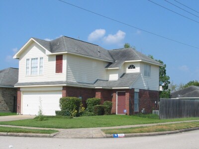 Primary Photo - Sterling Green Village