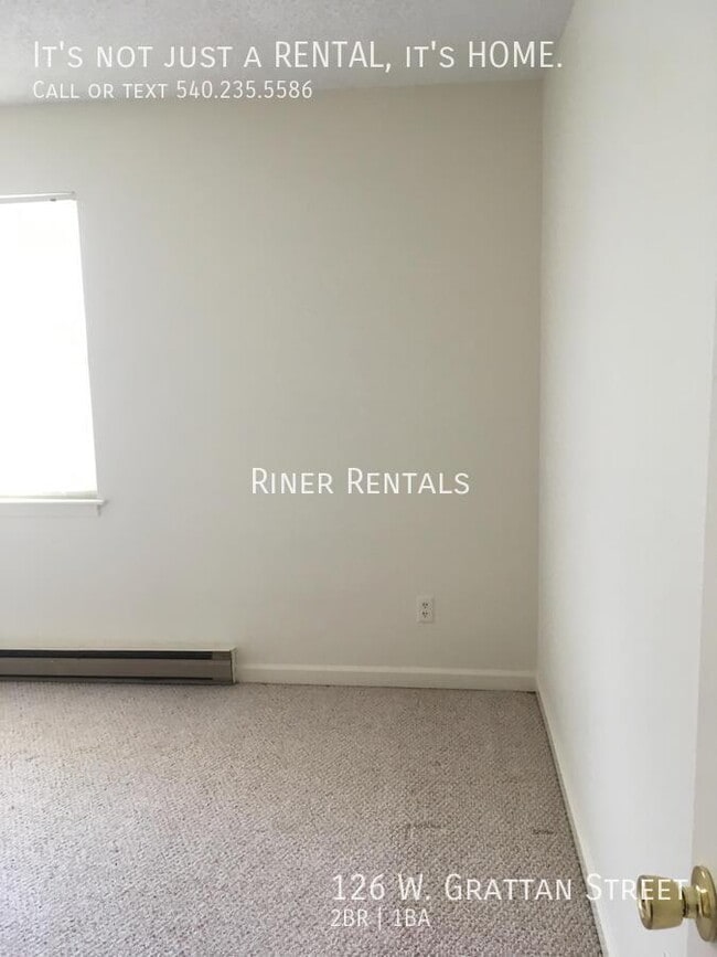 Building Photo - 126 W Grattan St