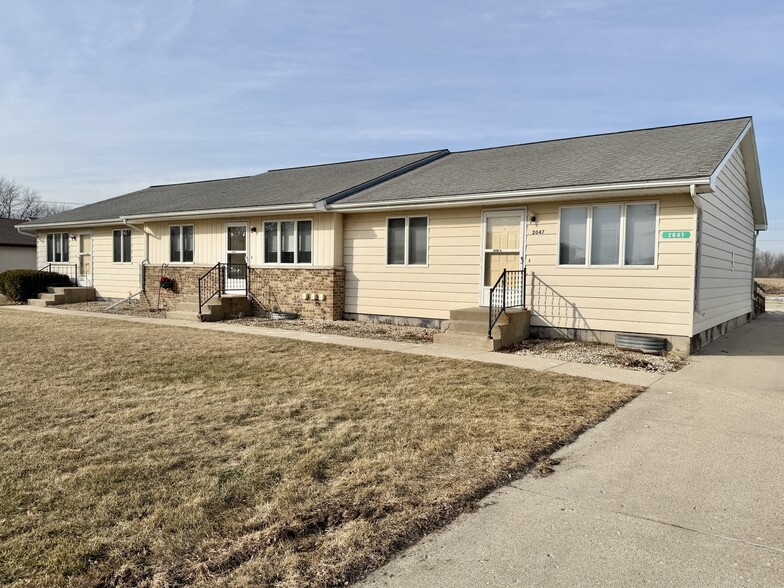 Building Photo - 2047 Colony Ct