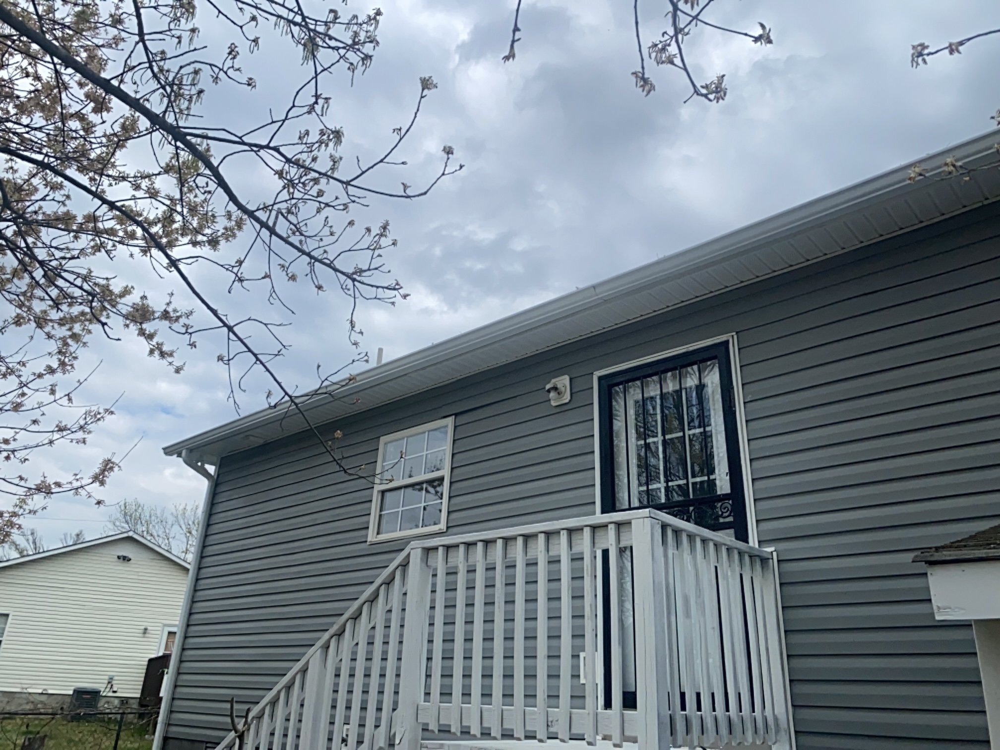 Building Photo - 3329D Moorewood Dr