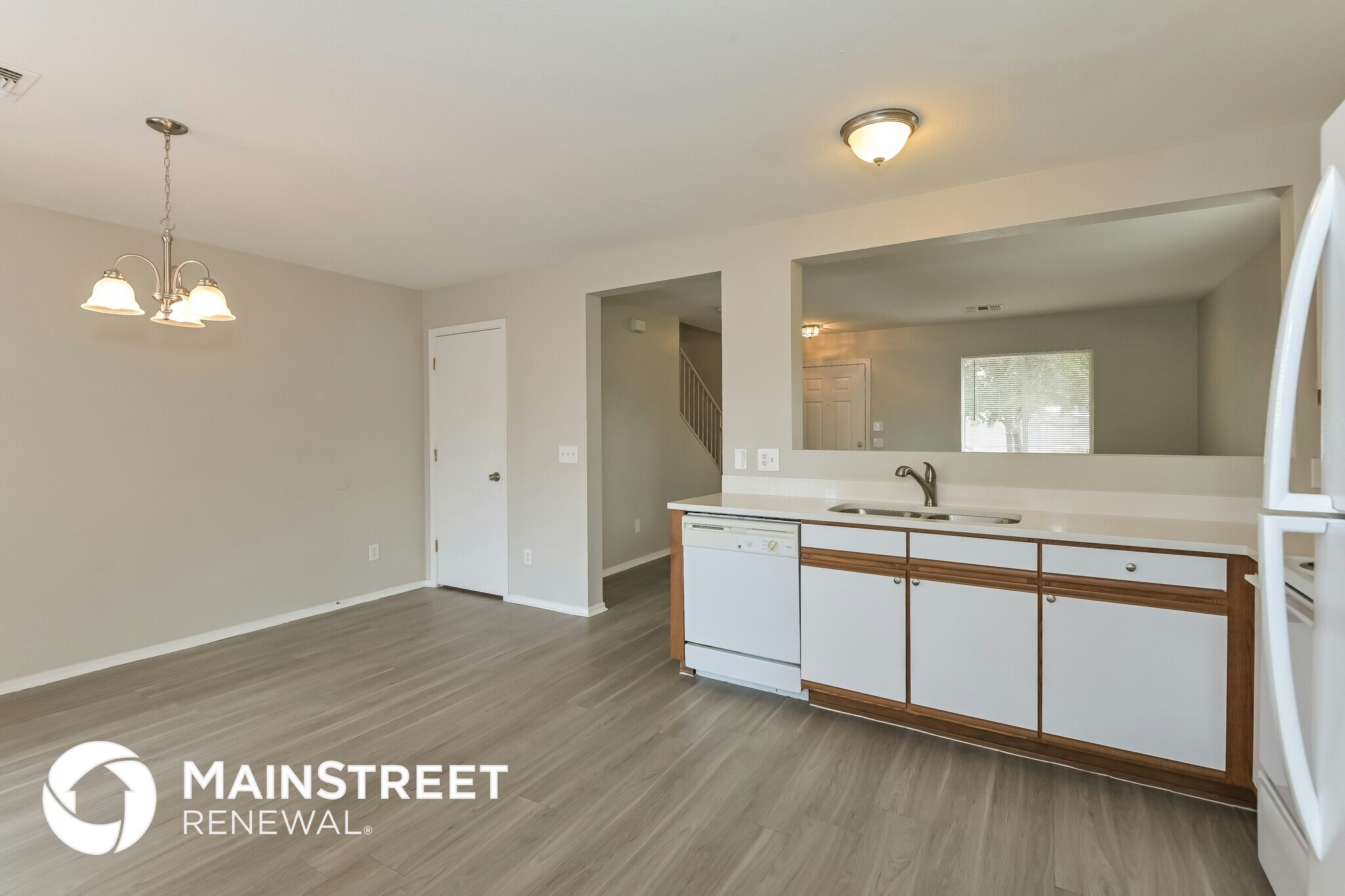 Building Photo - 7080 S Dunnock Dr