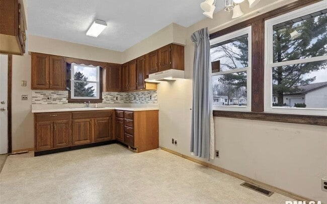 Building Photo - 3033 Shadowfax Dr