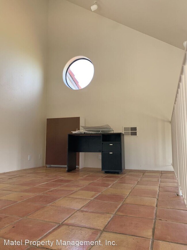 Building Photo - 1 br, 1 bath House - 4106 1/2 ROSELLE AVE