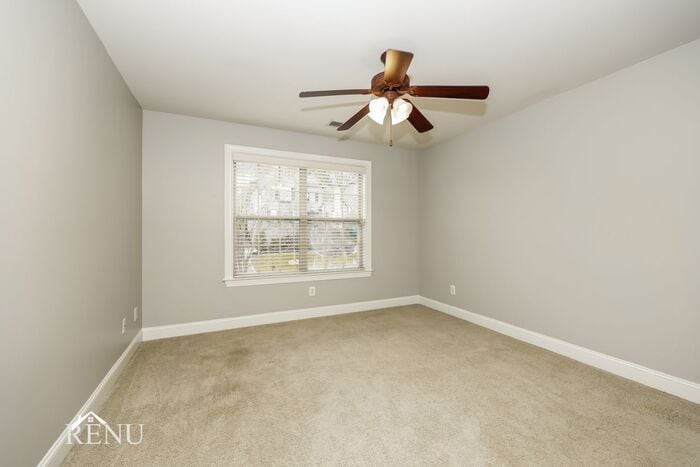 Building Photo - 1338 Sweetwater Dr