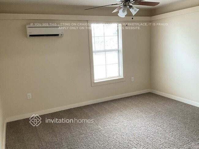 Building Photo - 1827 76th St W