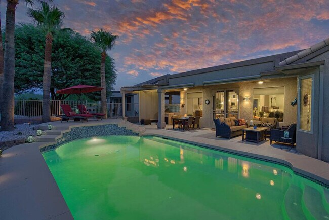 Building Photo - 17824 N Stone Haven Dr