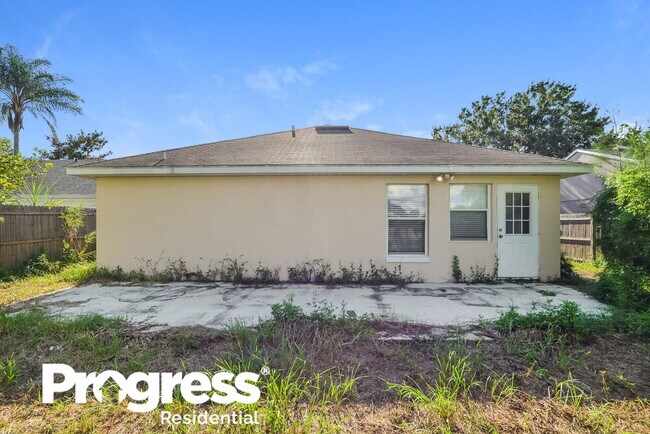 Building Photo - 2337 Donegan Pl