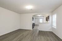 Building Photo - 325 Shelby Meadow Dr