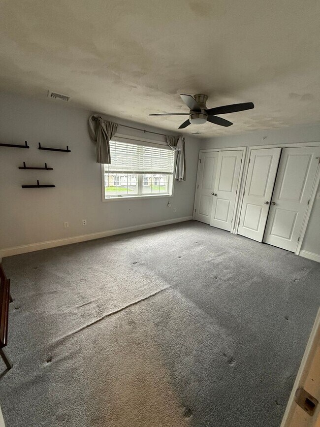 Building Photo - Beautiful Condo in Lynn– $3,300/mo