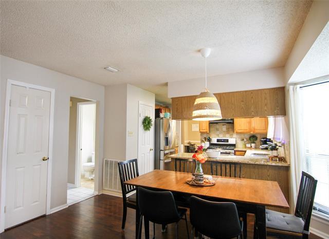 Building Photo - 1537 Yaggi Dr