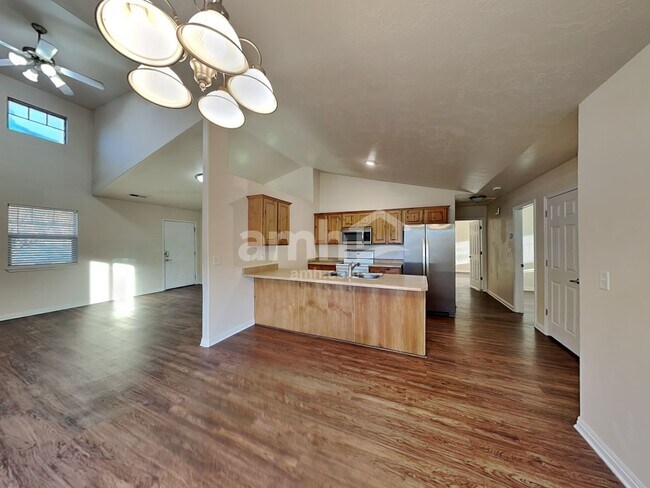 Building Photo - 196 Sam Gates Rd