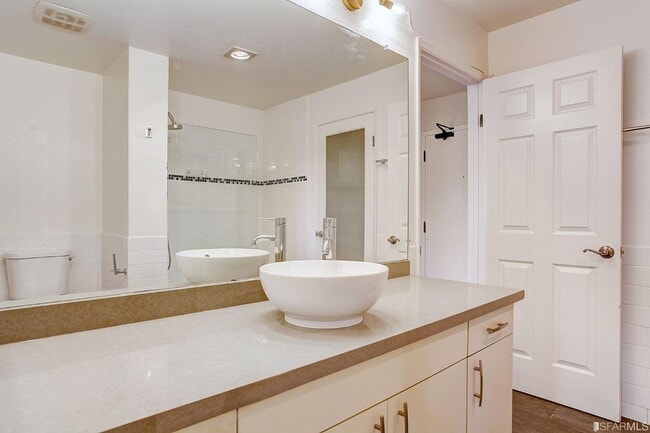 Building Photo - 785 Golden Gate Ave