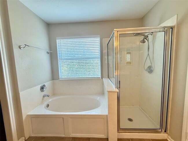Building Photo - 3953 Canyon Glen Cir
