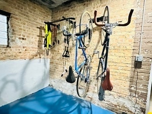 Building Photo - 2344 W Cortez St