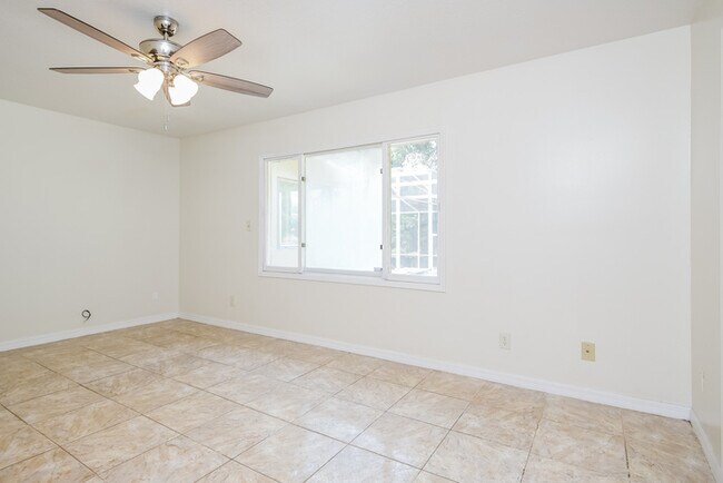 Building Photo - 6531 La Jolla St