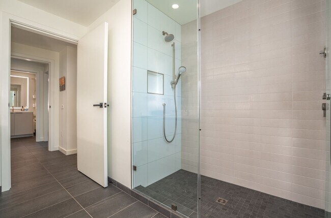 Building Photo - Fully Furnished Luxury 3 Bedroom/3 Bathroom, La'i Loa in Wailea, New Build with Ocean Views