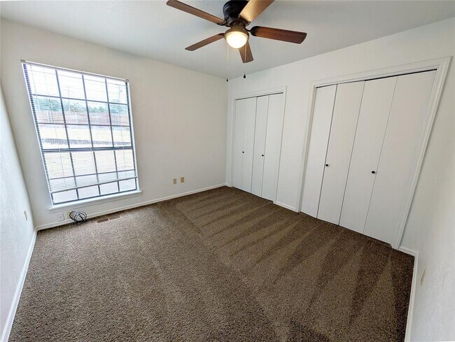 Building Photo - 12925 Carrie Ct