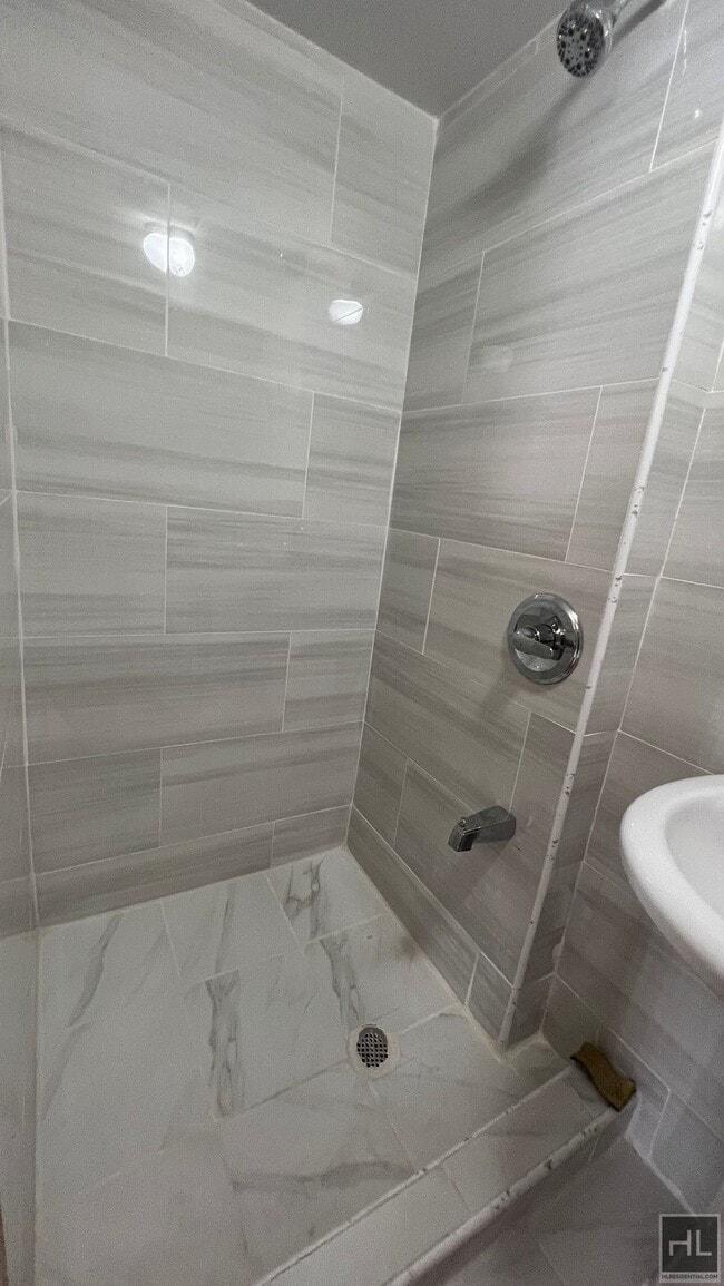 Building Photo - EAST 46 STREET