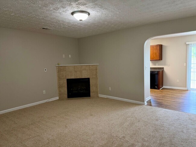 Building Photo - 752 Georgetown Ct