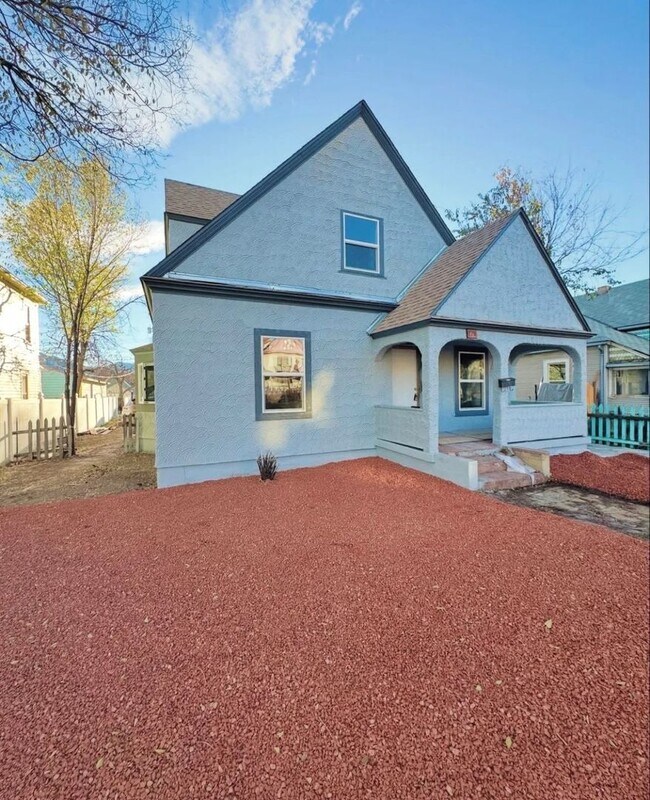 Primary Photo - 719 W Colorado Ave
