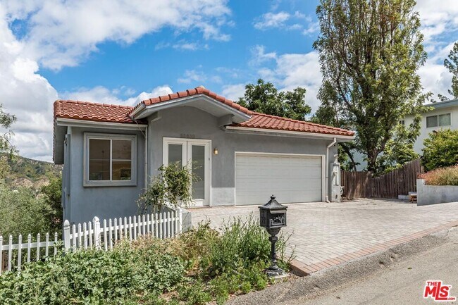 Building Photo - 23639 Clover Trail