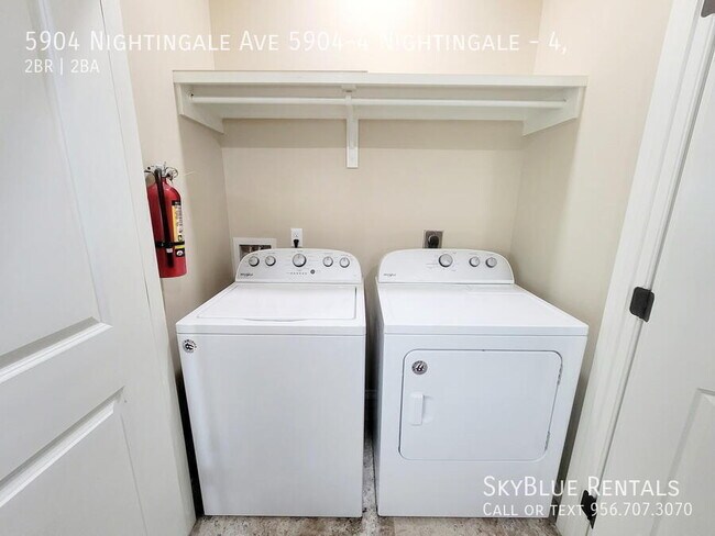 Building Photo - 5904 Nightingale Ave