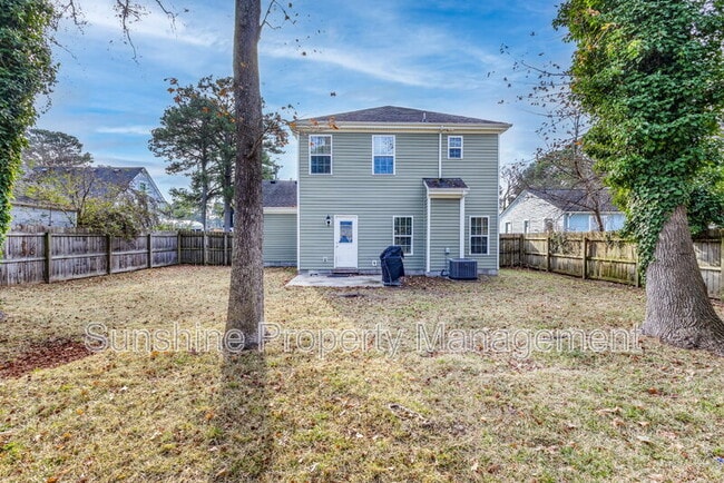 Building Photo - 4012 Race St