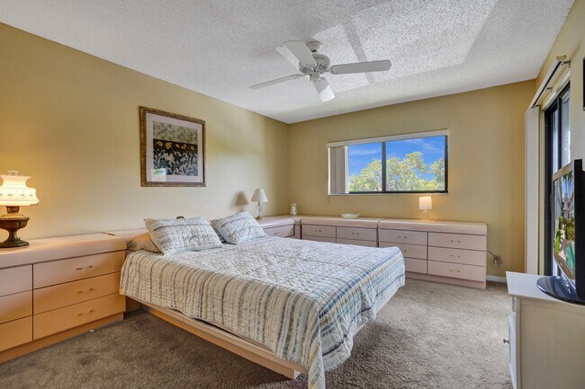 Building Photo - 15235 Lakes of Delray Blvd