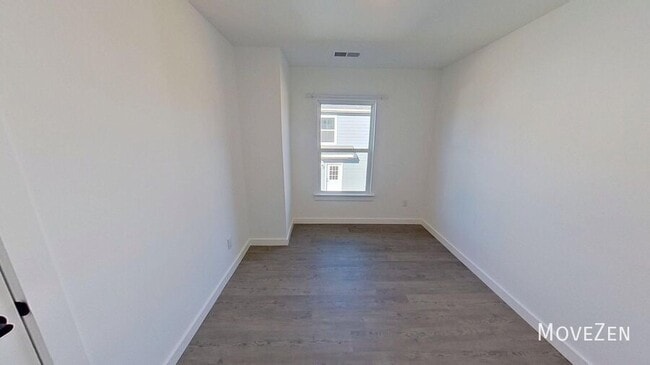 Building Photo - 14 Catawba Ave