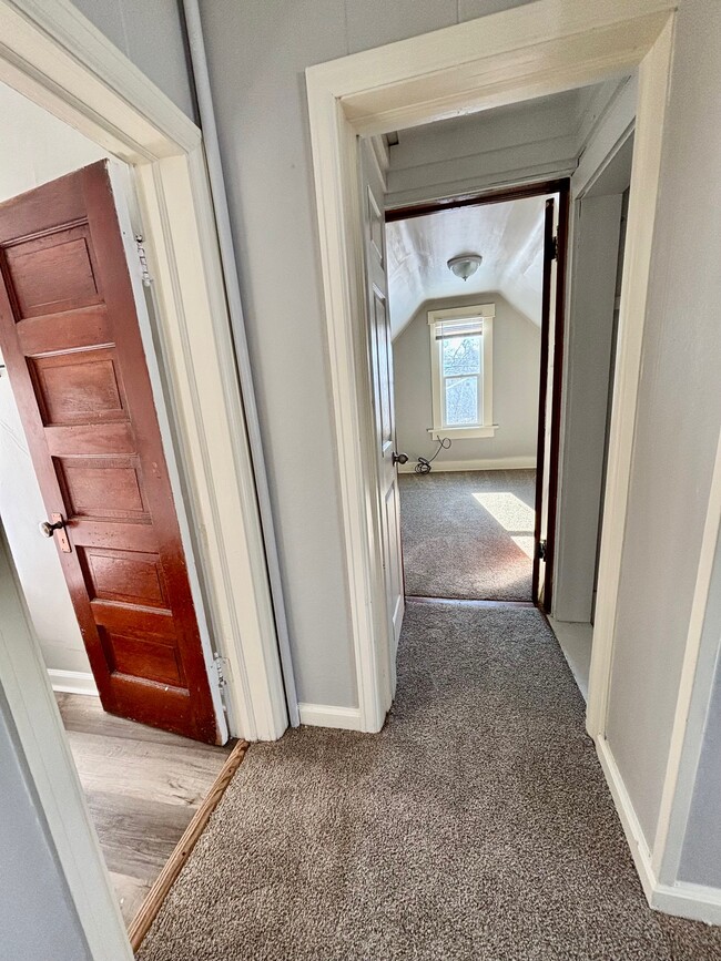 Building Photo - Duplex
