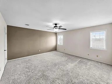 Building Photo - 1084 Sunmeadow Dr
