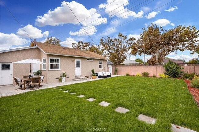 Building Photo - 6903 Henrilee St