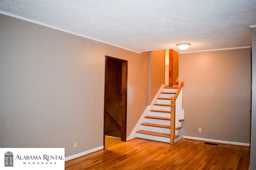 Building Photo - Home for Rent in Leeds, AL.. Available to View Now!!!