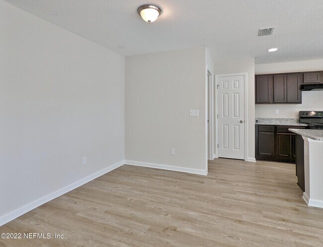 Building Photo - 8532 Osteen St