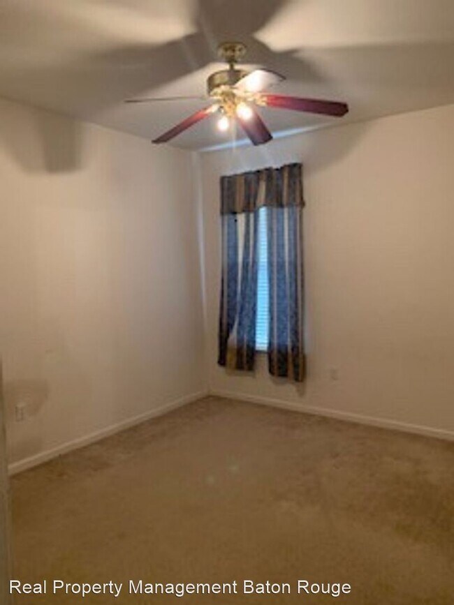 Building Photo - 4 br, 3 bath House - 10043 High Pines Dr.