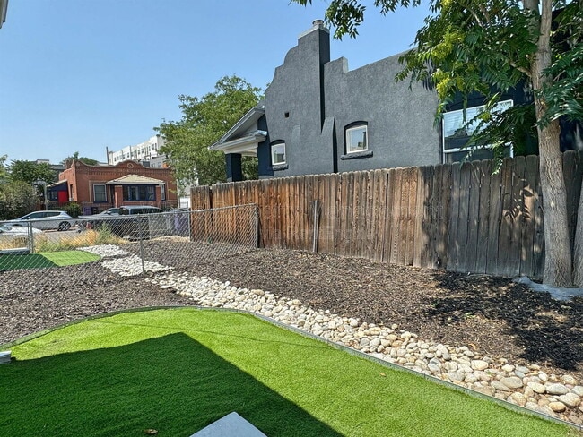 Building Photo - 2849 W 28th Ave