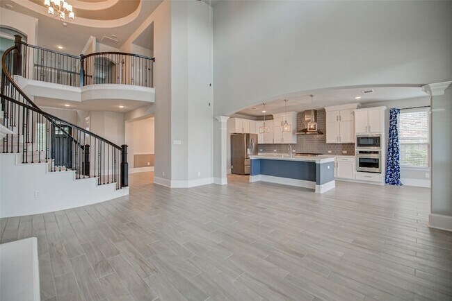 Building Photo - 67 Springtime Creek Dr