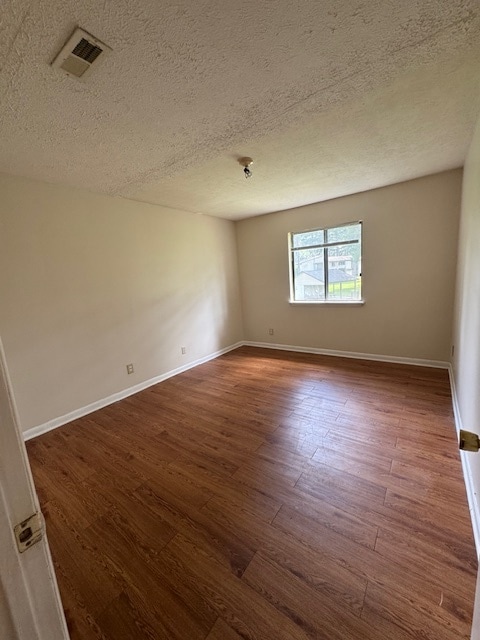 Building Photo - 829 Applewood Ln