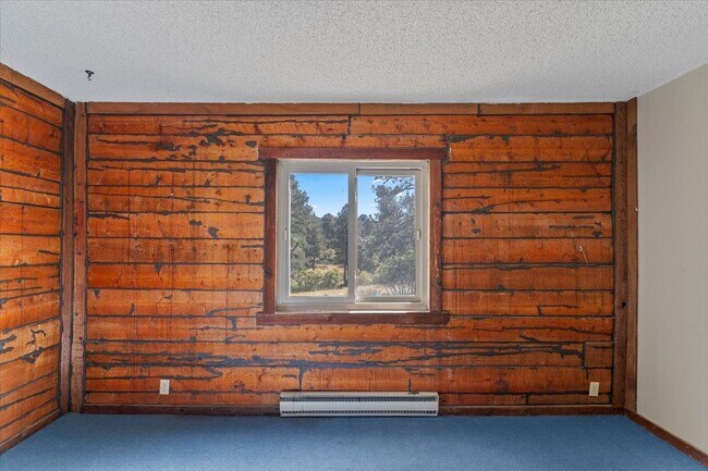 Building Photo - 6200 Pine Hollow Dr