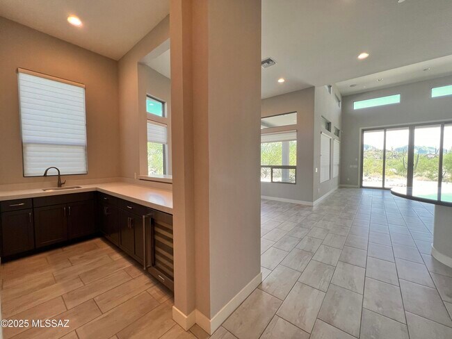 Building Photo - 14205 N Stone View Pl