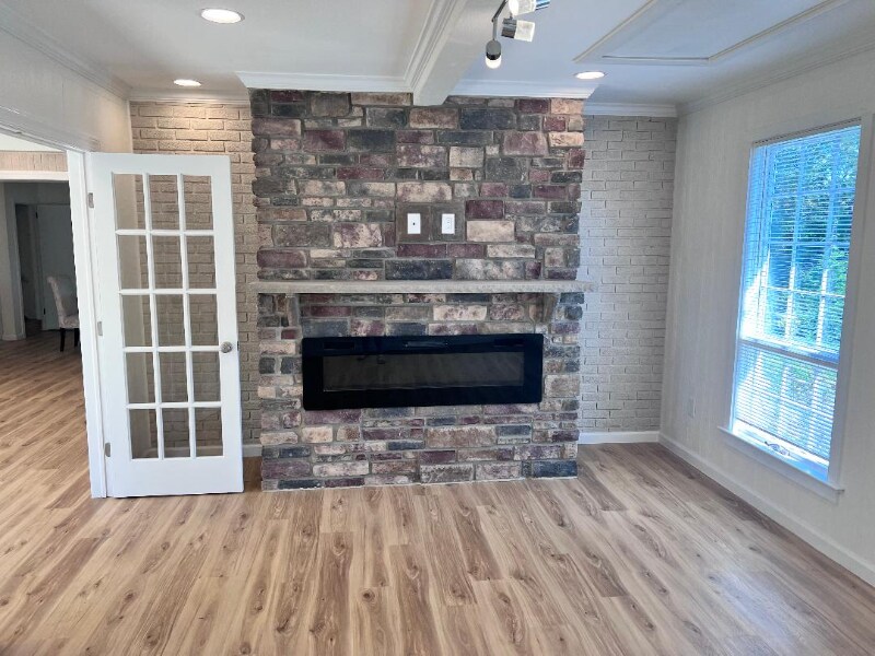 Building Photo - 1303 Chipperfield Dr