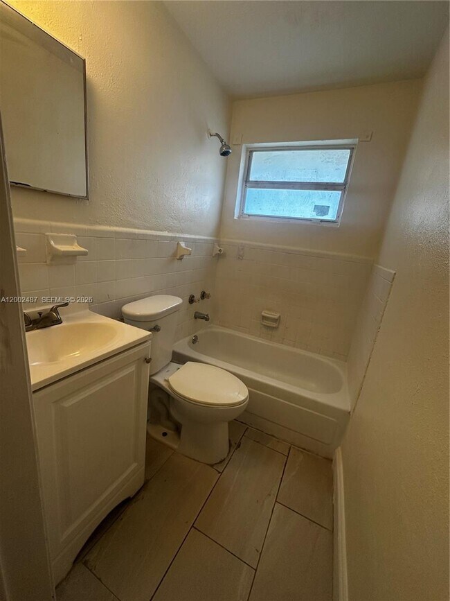 Building Photo - 11862 SW 212th St